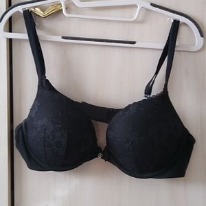 Victoria's Secret 38B Black Push Up Bra